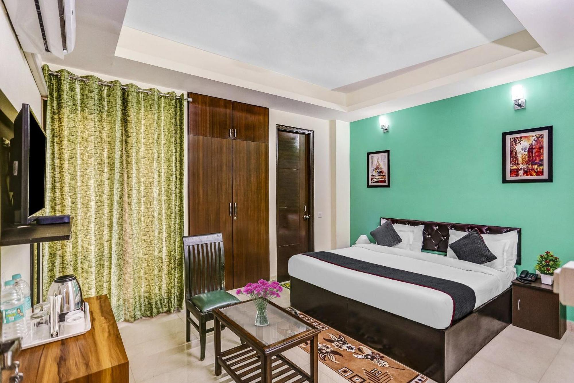 Townhouse Rumaisa Indirapuram Exterior foto